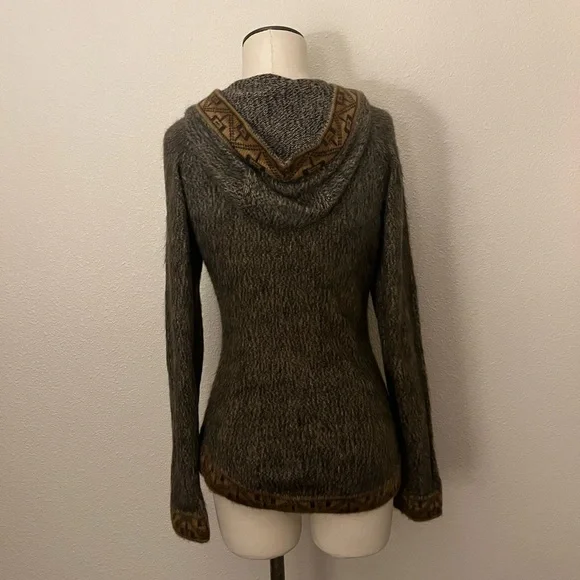 Women’s Tejido Parillo Alpaca Hoodie - Picture 4 of 8